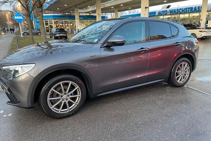 Alfa Romeo Stelvio Gebrauchtwagen