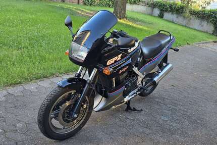 Kawasaki GPZ 500 S Gebrauchtwagen