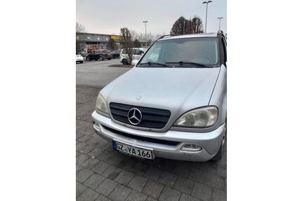 Mercedes-Benz ML 270 Gebrauchtwagen