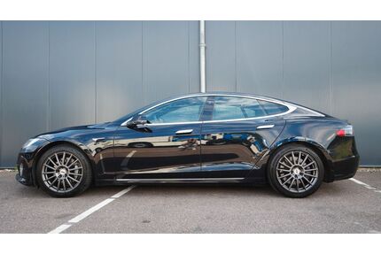Tesla Model S Gebrauchtwagen