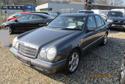 Mercedes-Benz E 200 Gebrauchtwagen