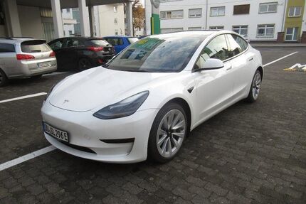 Tesla Model 3 Gebrauchtwagen