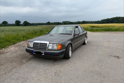 Mercedes-Benz 230 Gebrauchtwagen