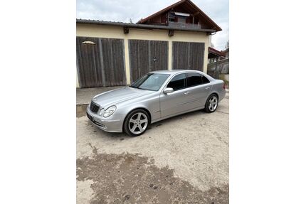 Mercedes-Benz E 240 Gebrauchtwagen