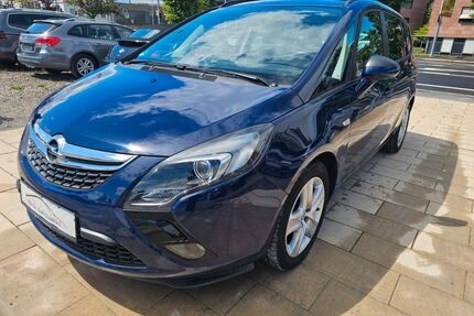Opel Zafira Tourer Gebrauchtwagen
