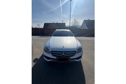Mercedes-Benz E 220 Gebrauchtwagen