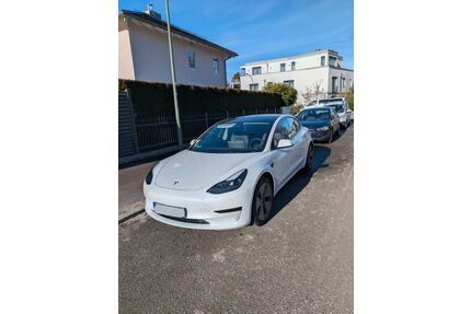 Tesla Model 3 Gebrauchtwagen