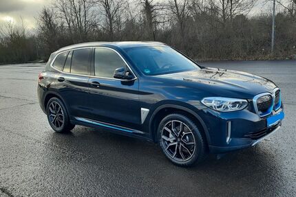 BMW iX3 Gebrauchtwagen