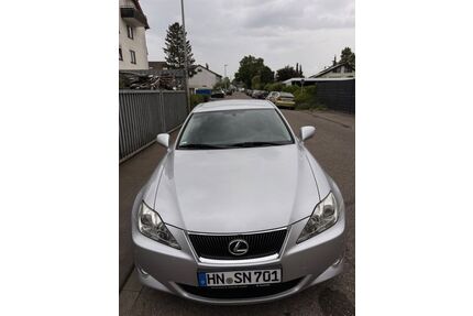 Lexus IS 200 Gebrauchtwagen