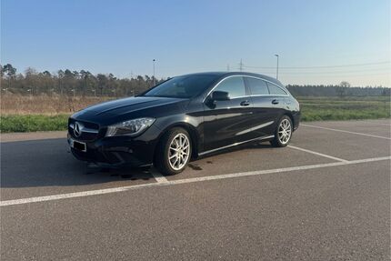 Mercedes-Benz CLA 180 Shooting Brake Gebrauchtwagen