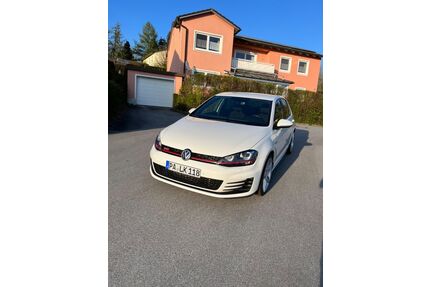 VW Golf Gebrauchtwagen