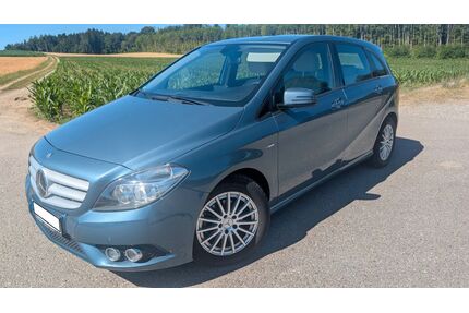 Mercedes-Benz B 180 Gebrauchtwagen