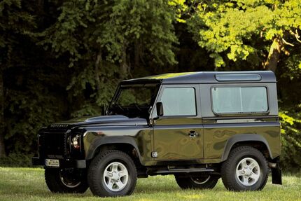 Land Rover Defender Gebrauchtwagen