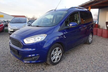 Ford Tourneo Courier Gebrauchtwagen