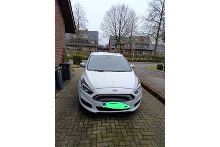 Ford S-Max Gebrauchtwagen