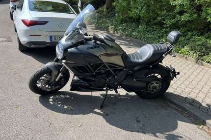 Ducati Diavel Gebrauchtwagen