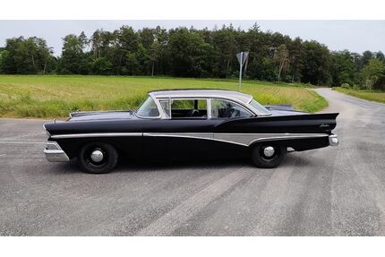 Ford Fairlane Gebrauchtwagen