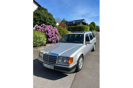 Mercedes-Benz E 300 Gebrauchtwagen