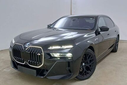 BMW M760 Gebrauchtwagen
