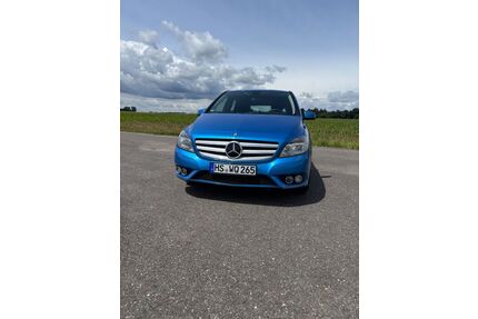 Mercedes-Benz B 180 Gebrauchtwagen