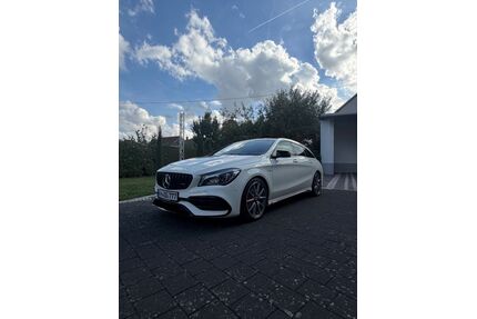 Mercedes-Benz CLA 45 AMG Shooting Brake Gebrauchtwagen