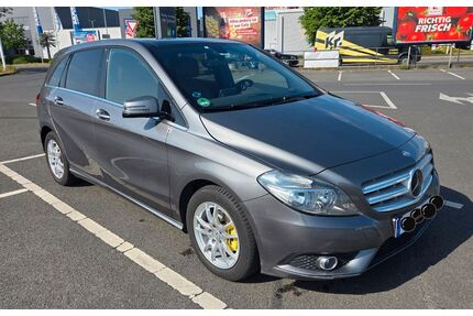 Mercedes-Benz B 180 Gebrauchtwagen
