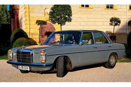 Mercedes-Benz 220 Gebrauchtwagen