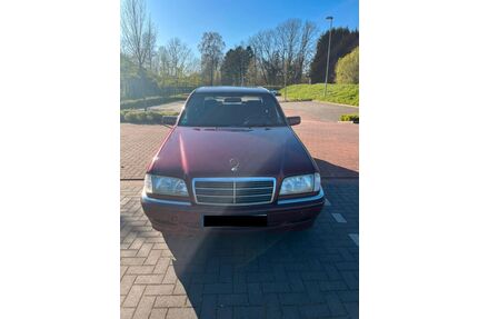 Mercedes-Benz C 180 Gebrauchtwagen