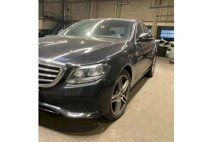 Mercedes-Benz E 220 Gebrauchtwagen