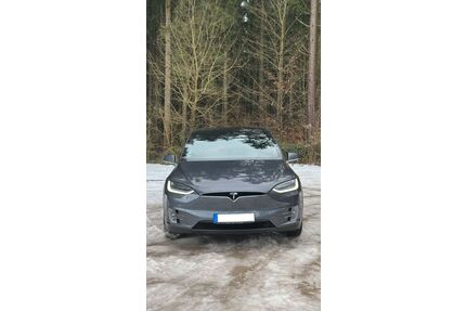 Tesla Model X Gebrauchtwagen