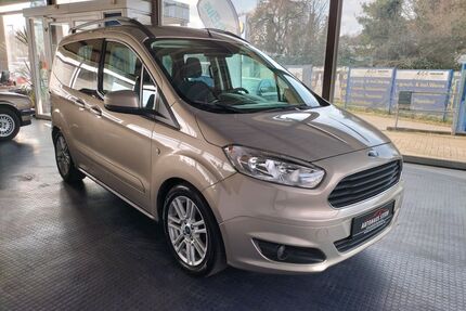 Ford Tourneo Courier Gebrauchtwagen