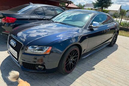Audi S5 