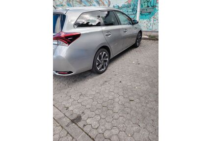Toyota Auris Gebrauchtwagen