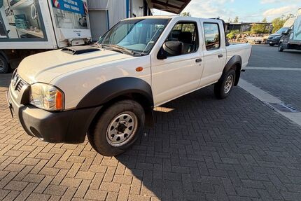 Nissan NP 300 Gebrauchtwagen
