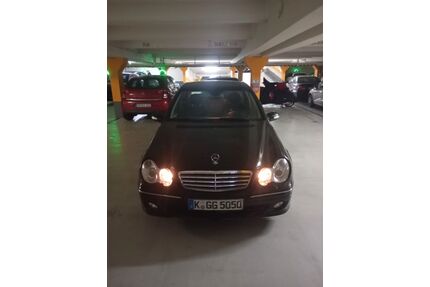 Mercedes-Benz 200 Gebrauchtwagen