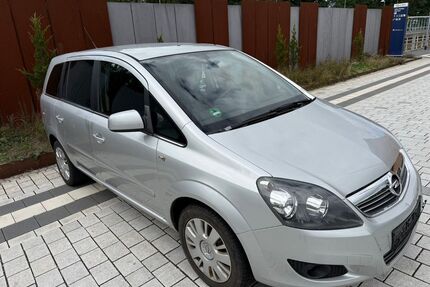 Opel Zafira Gebrauchtwagen