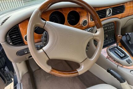 Jaguar XJ8 Gebrauchtwagen