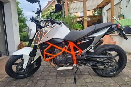KTM 690 Duke Gebrauchtwagen