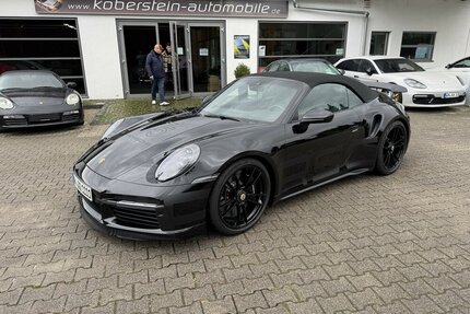 Porsche 992 Turbo S Cabriolet Keramik LED schw/schw/schw Gebrauchtwagen