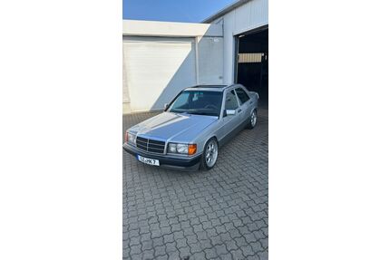 Mercedes-Benz 190 Gebrauchtwagen