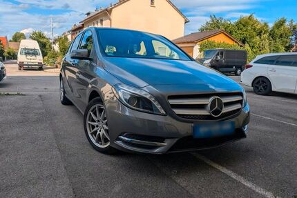 Mercedes-Benz B 180 Gebrauchtwagen
