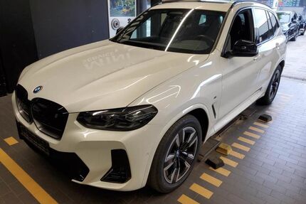 BMW iX3 Gebrauchtwagen