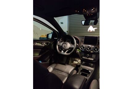 Mercedes-Benz B 220 Gebrauchtwagen