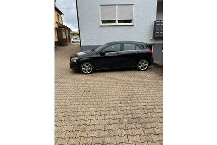 Mercedes-Benz A 180 Gebrauchtwagen