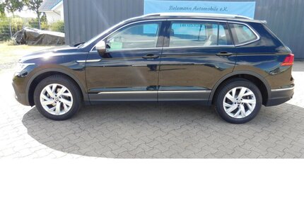 VW Tiguan Allspace 1.5 TSI Life 7 Sitze Navi DSG Gebrauchtwagen