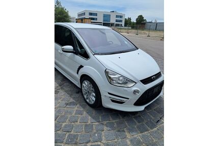 Ford S-Max Gebrauchtwagen