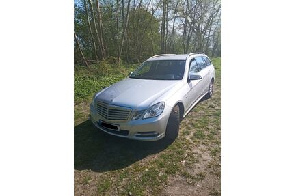 Mercedes-Benz E 220 Gebrauchtwagen