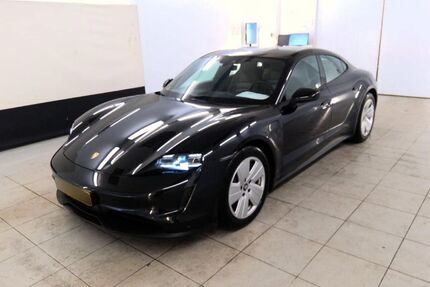 Porsche Taycan Gebrauchtwagen