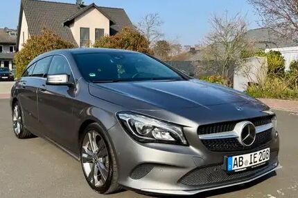 Mercedes-Benz CLA 200 Shooting Brake Gebrauchtwagen