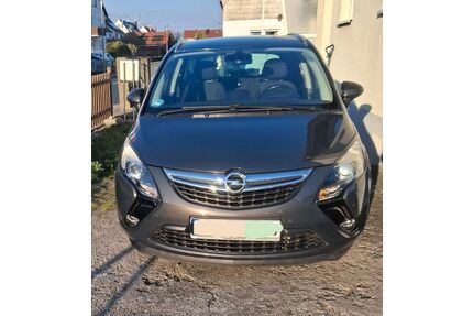Opel Zafira Tourer Gebrauchtwagen